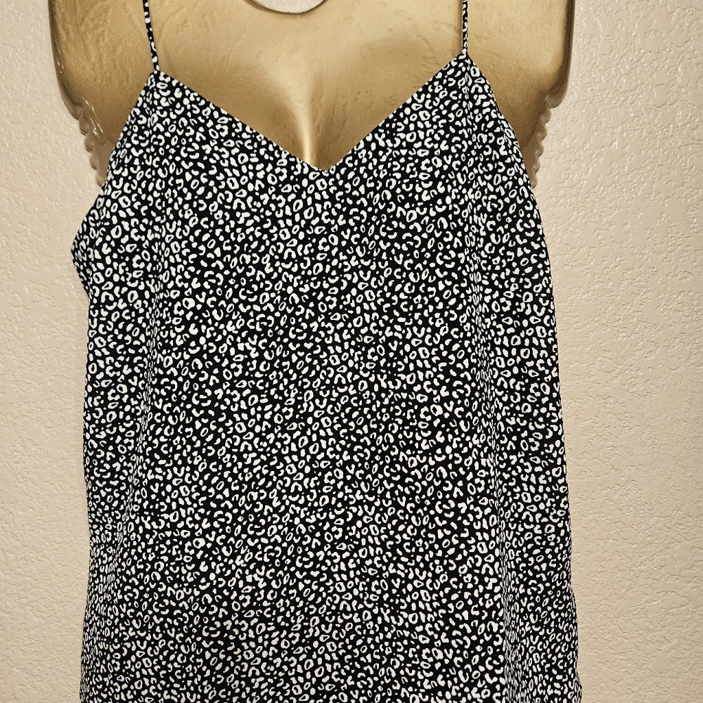 2 pieces womans camisoles new with tags
